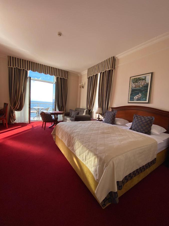 Hotel Savoy Opatija Exterior foto